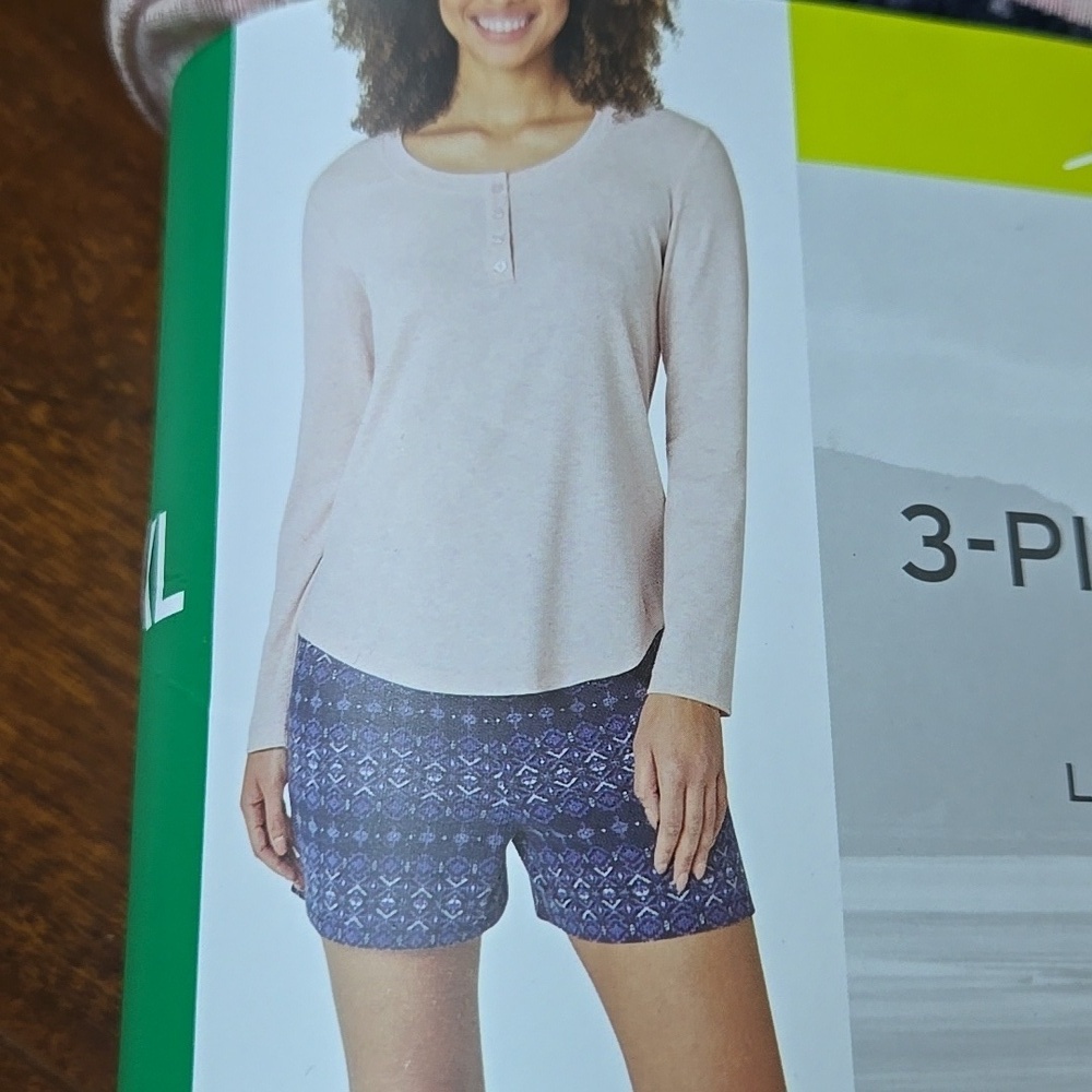 Eddie Bauer Pink and Blue Waffle Fleece 3 Piece Sleep Set - Picture 2 of 4